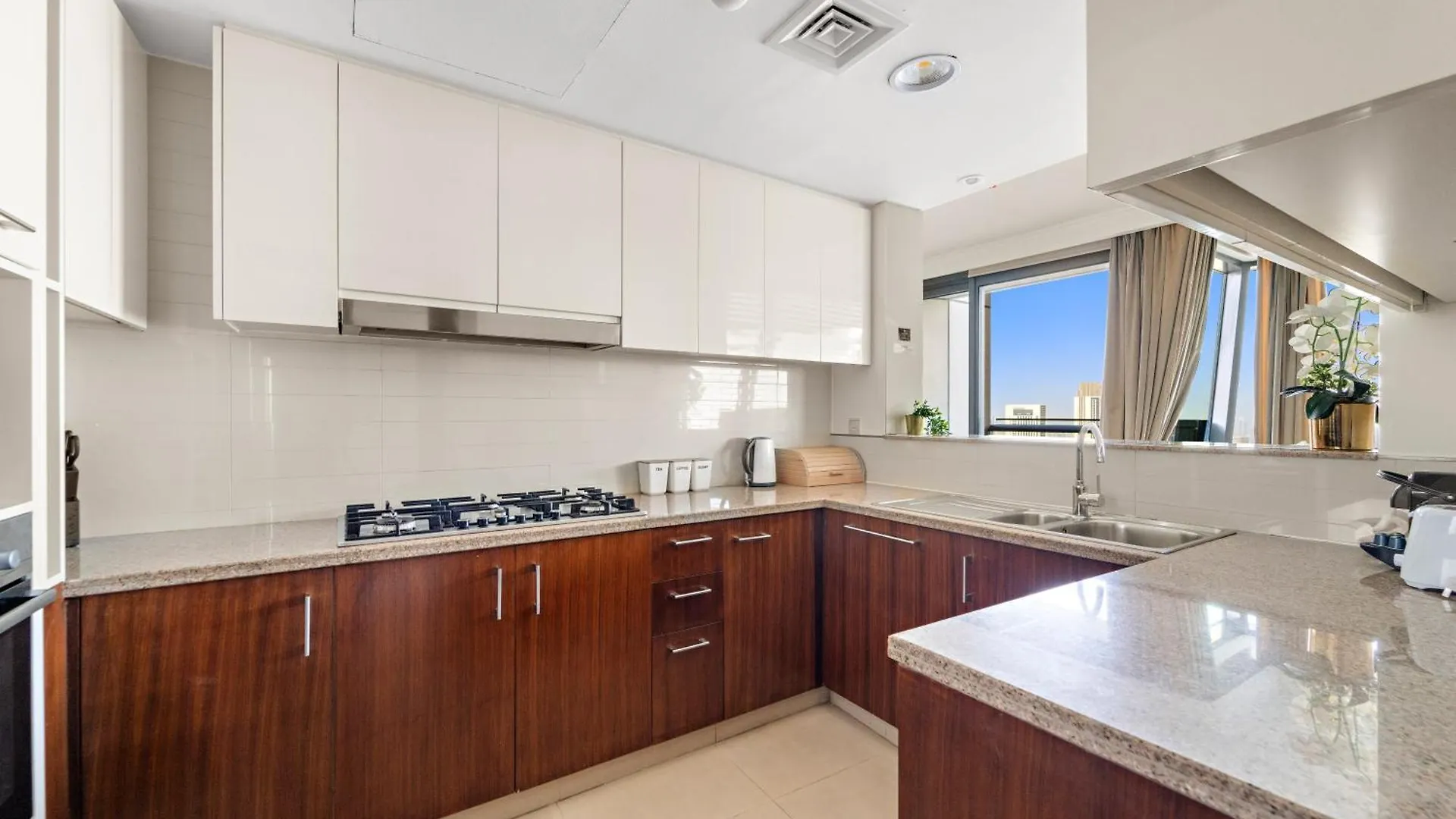 First Class 3Br With Full Burj Khalifa And Fountain View Dubai