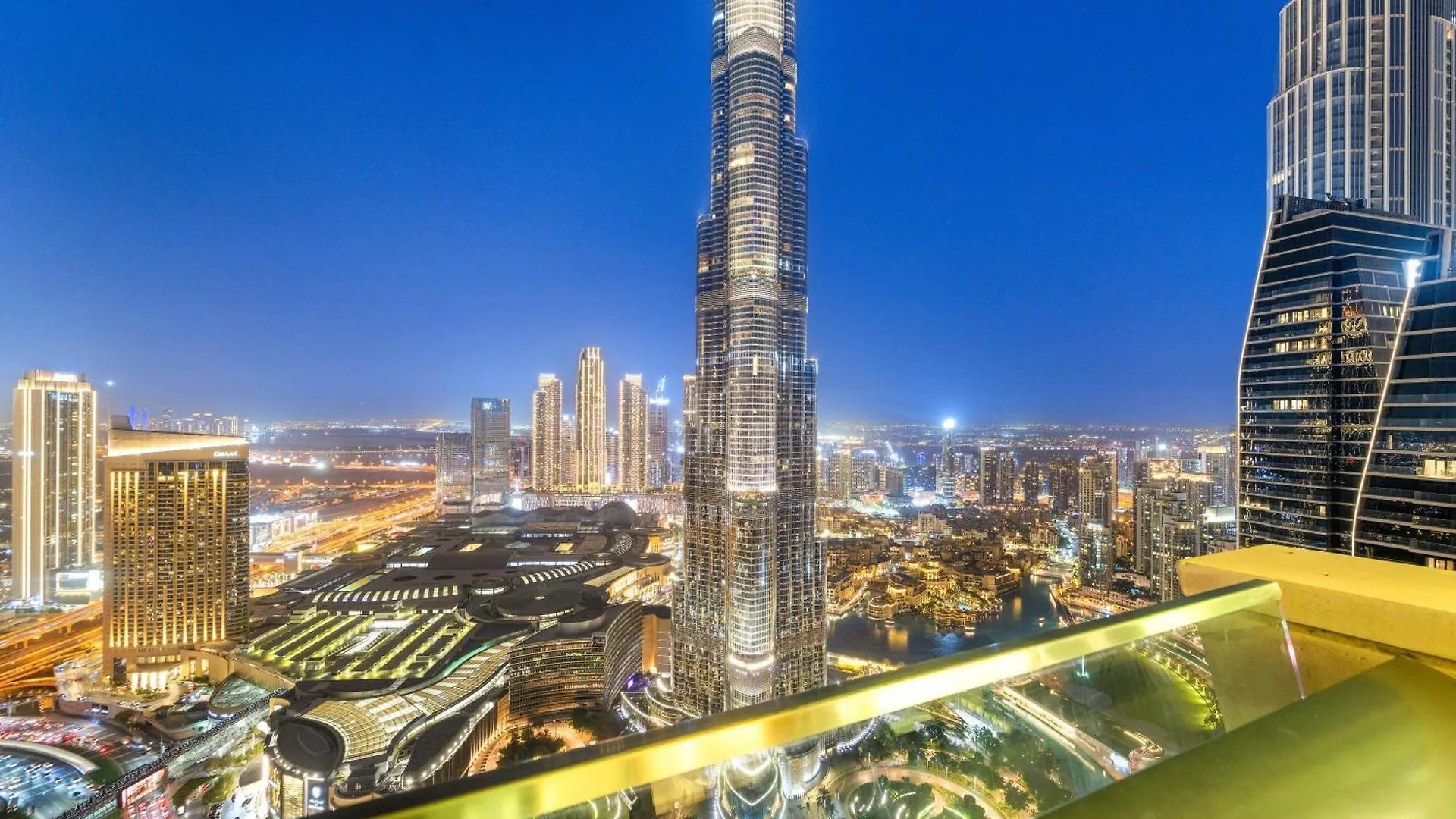 First Class 3Br With Full Burj Khalifa And Fountain View Dubai